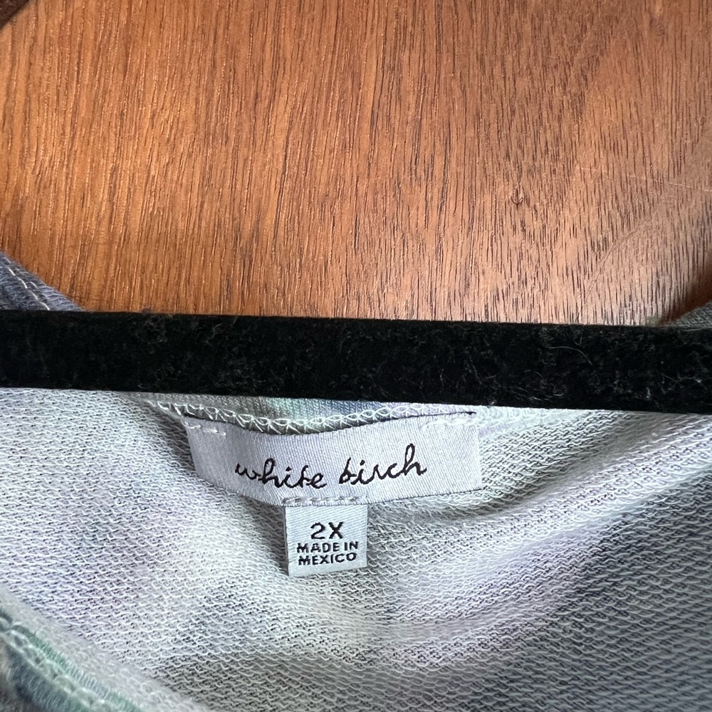 White Birch Multicolor Wave Long Sleeve Top - Picture 3 of 4